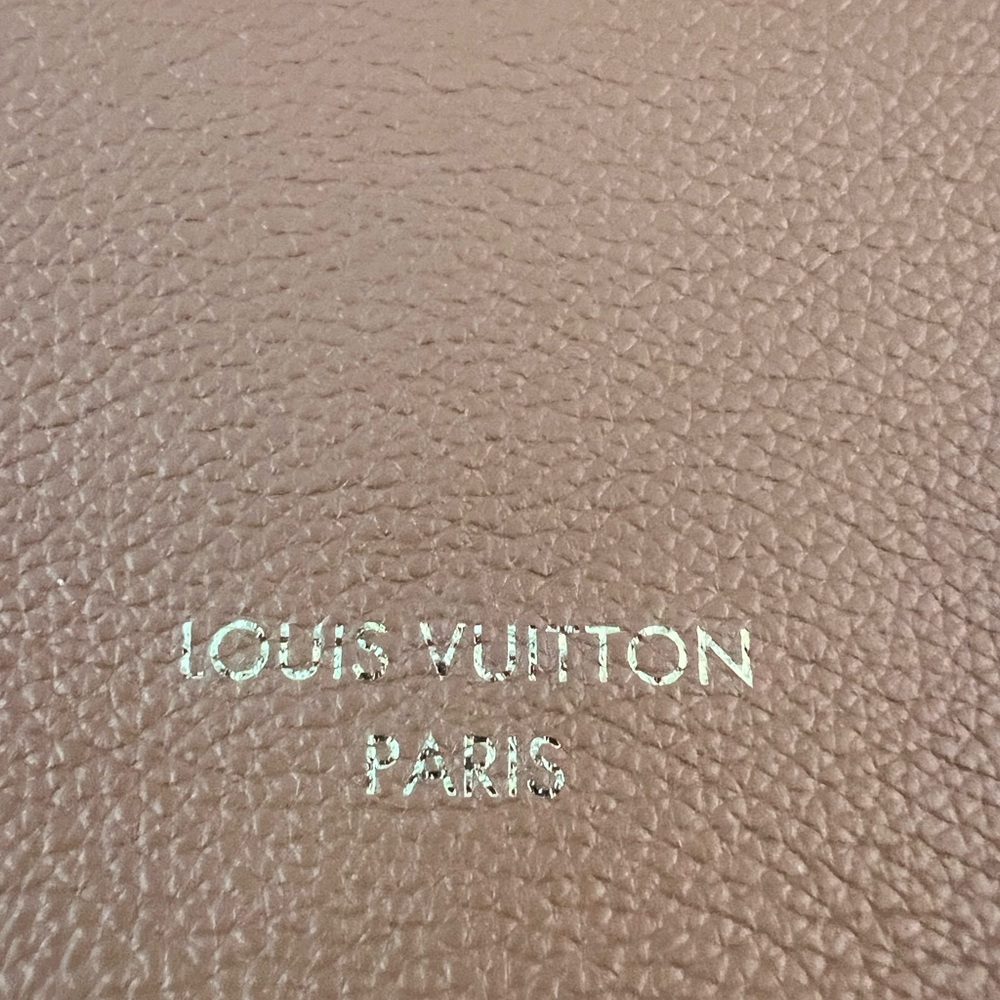 Louis Vuitton calfskin Low Key cookie MM in cognac leather - Picture 3 of 7